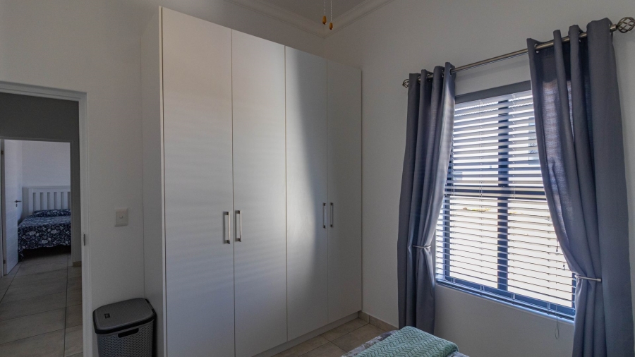 3 Bedroom Property for Sale in Sandy Point Beach Estate Western Cape